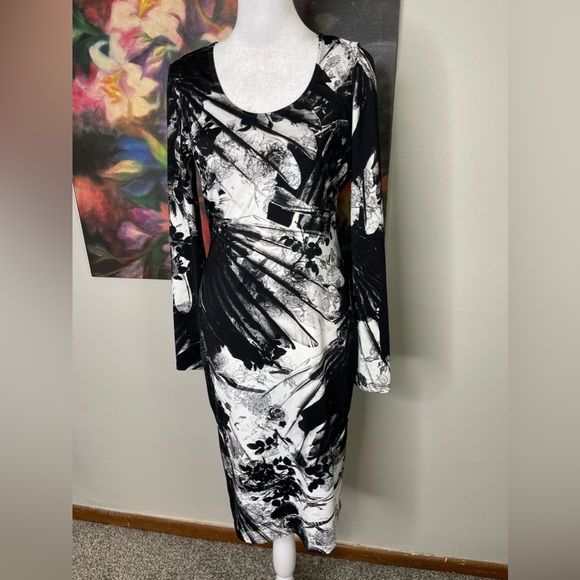 Preen By Thornton Bregazzi Black and White Floral Print Dress
Sz S Goth Designer - Picture 1 of 12